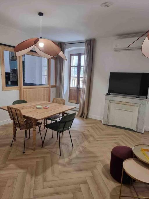 Appartement Au Coeur De La Ville Corte  Exterior photo